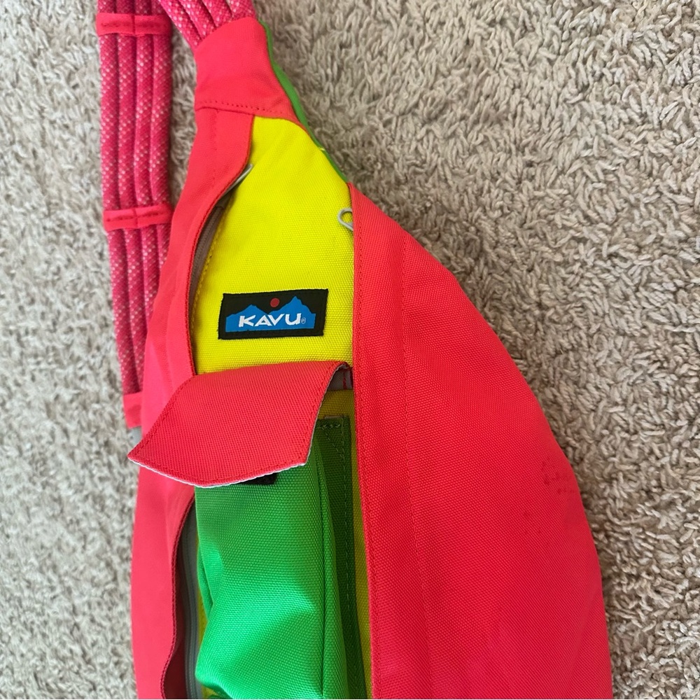 Kavu Rope Sling Bag Multicolor - Picture 2 of 14